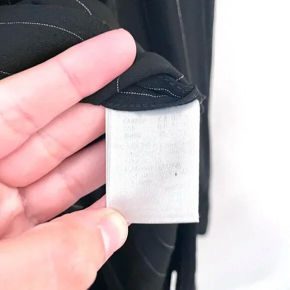 Escada Vintage Black and White Pinstripe Padded Shoulder Blazer Size L - Picture 4 of 7